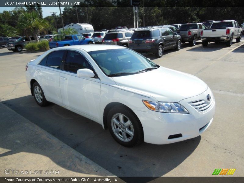 Super White / Ash 2007 Toyota Camry LE