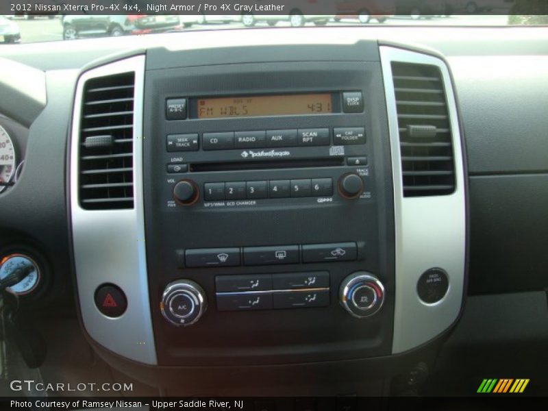 Night Armor / Pro 4X Gray Leather 2012 Nissan Xterra Pro-4X 4x4