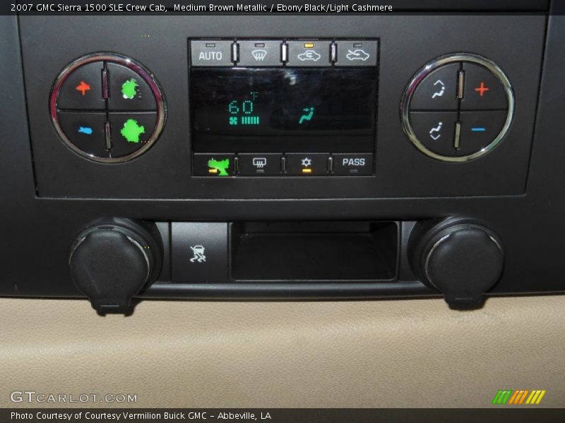 Medium Brown Metallic / Ebony Black/Light Cashmere 2007 GMC Sierra 1500 SLE Crew Cab