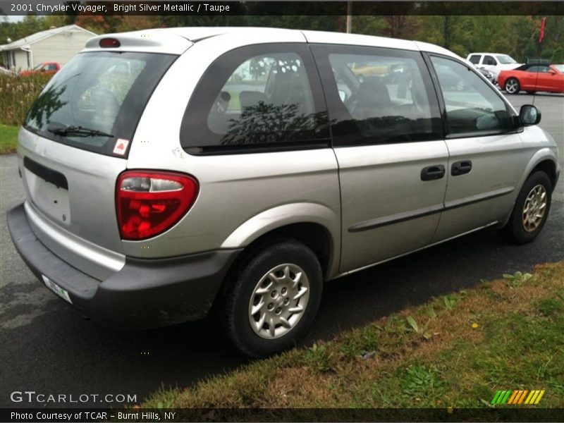  2001 Voyager  Bright Silver Metallic