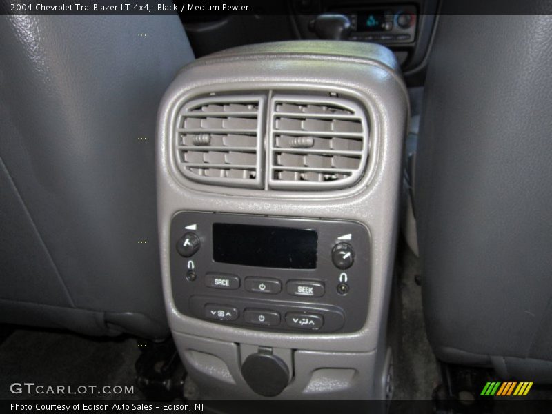 Black / Medium Pewter 2004 Chevrolet TrailBlazer LT 4x4