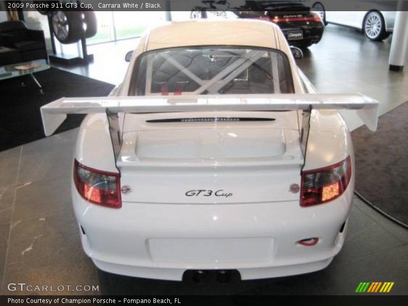  2009 911 GT3 Cup Carrara White