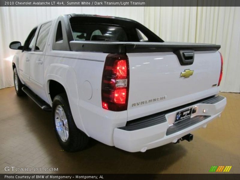 Summit White / Dark Titanium/Light Titanium 2010 Chevrolet Avalanche LT 4x4