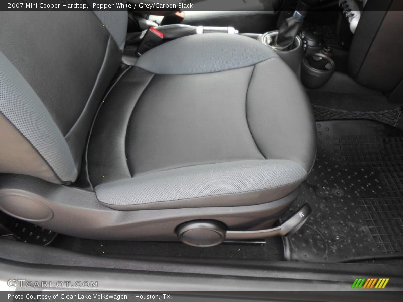 Pepper White / Grey/Carbon Black 2007 Mini Cooper Hardtop