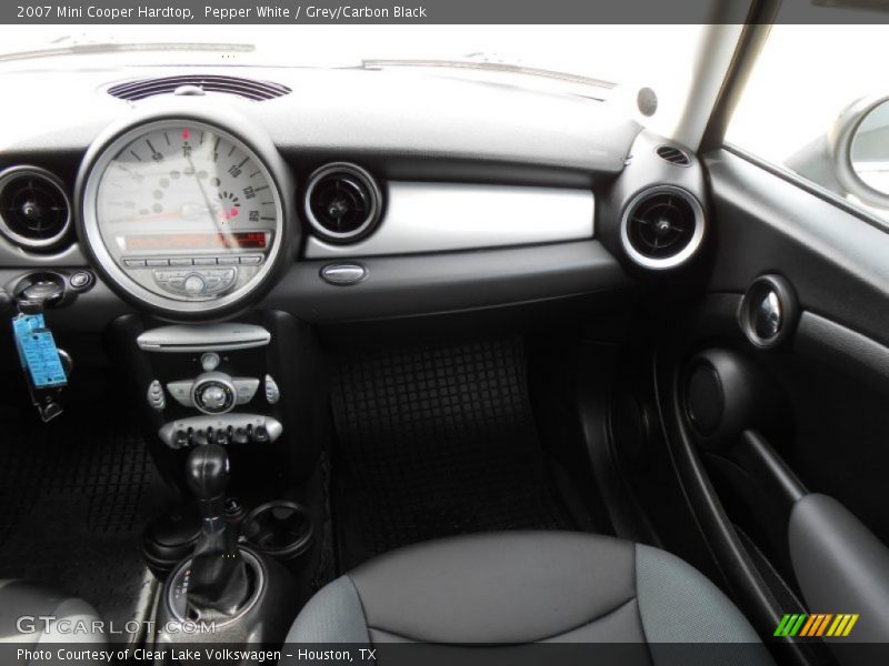 Pepper White / Grey/Carbon Black 2007 Mini Cooper Hardtop