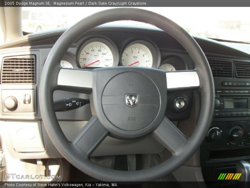  2005 Magnum SE Steering Wheel