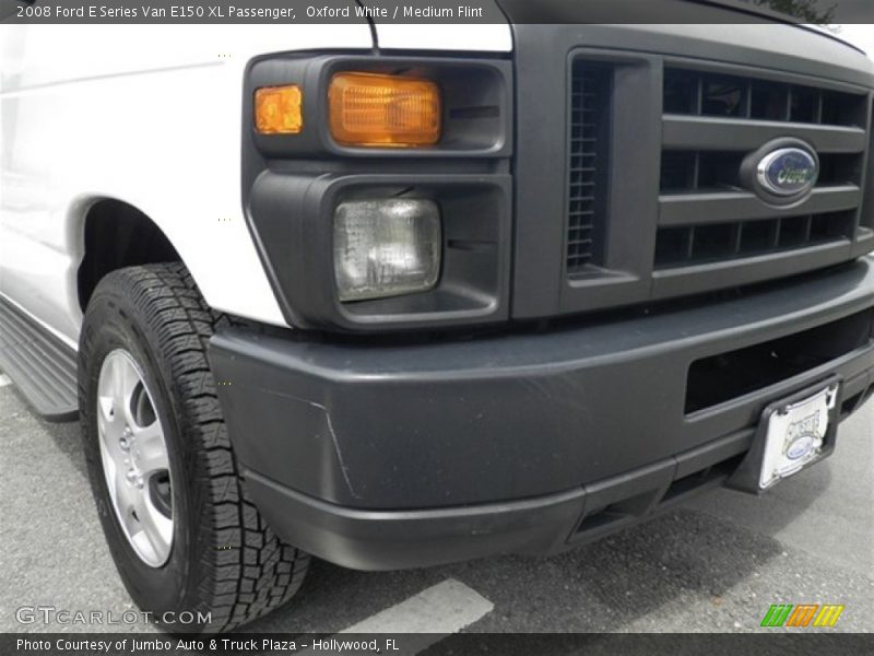 Oxford White / Medium Flint 2008 Ford E Series Van E150 XL Passenger