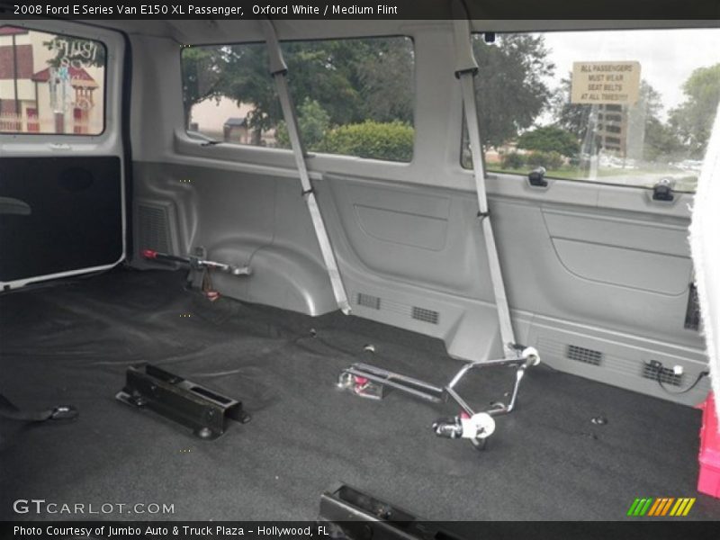 Oxford White / Medium Flint 2008 Ford E Series Van E150 XL Passenger