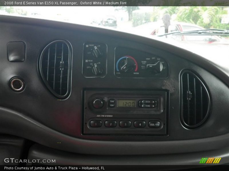 Oxford White / Medium Flint 2008 Ford E Series Van E150 XL Passenger