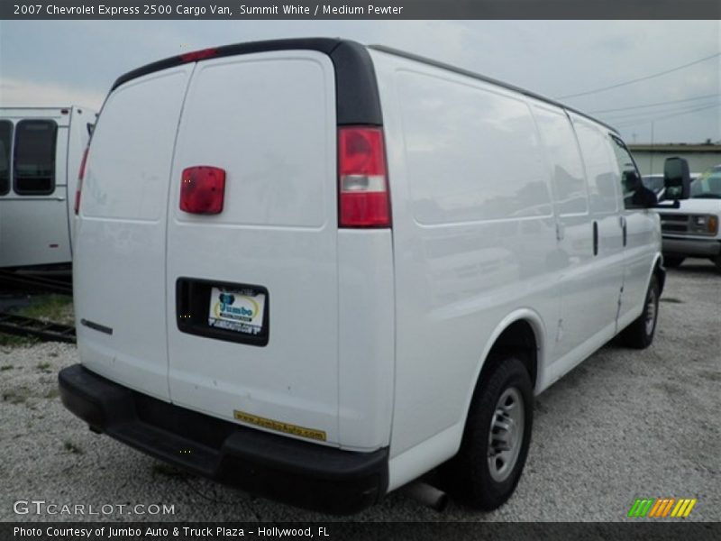 Summit White / Medium Pewter 2007 Chevrolet Express 2500 Cargo Van