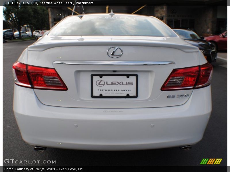 Starfire White Pearl / Parchment 2011 Lexus ES 350