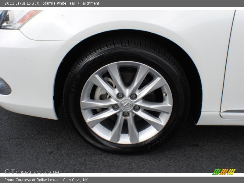 Starfire White Pearl / Parchment 2011 Lexus ES 350