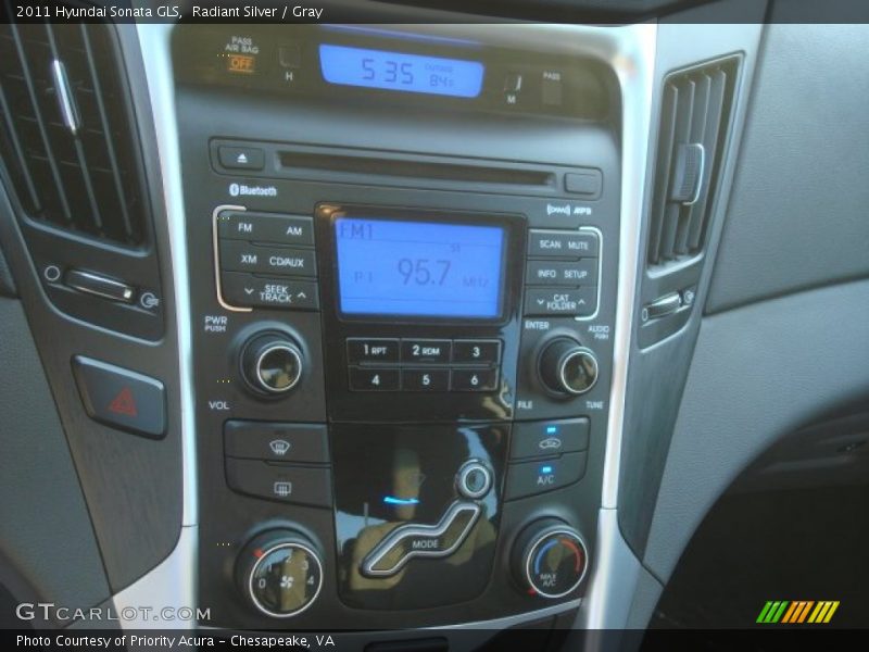 Radiant Silver / Gray 2011 Hyundai Sonata GLS