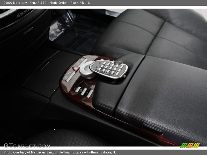 Black / Black 2009 Mercedes-Benz S 550 4Matic Sedan