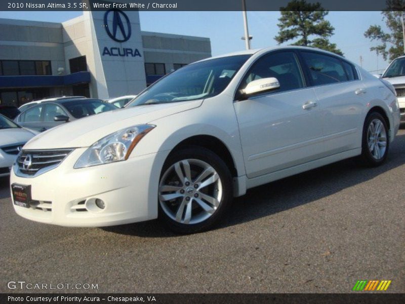 Winter Frost White / Charcoal 2010 Nissan Altima 3.5 SR