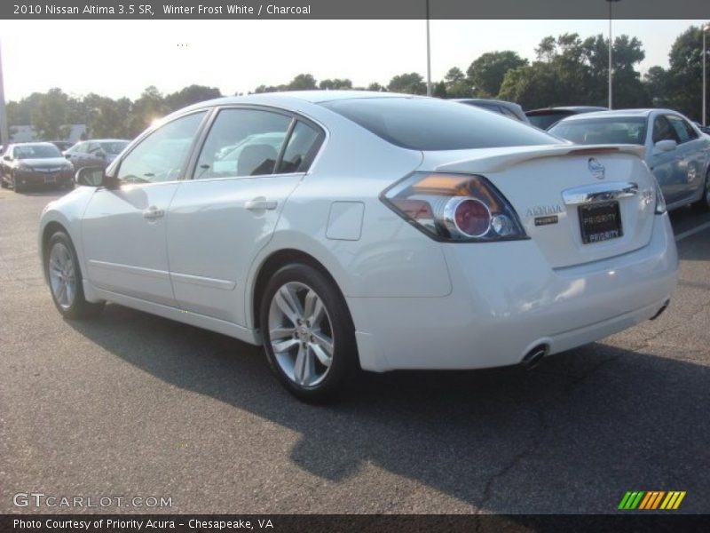 Winter Frost White / Charcoal 2010 Nissan Altima 3.5 SR