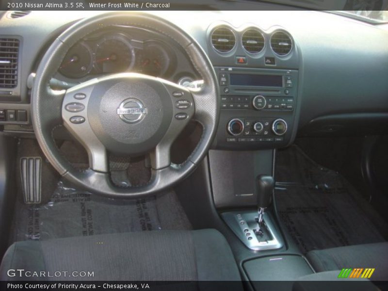 Winter Frost White / Charcoal 2010 Nissan Altima 3.5 SR