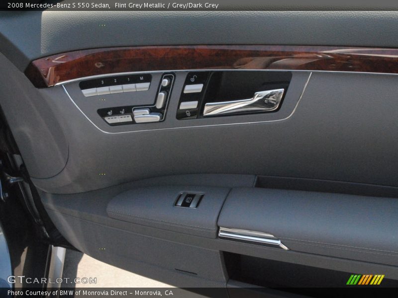 Flint Grey Metallic / Grey/Dark Grey 2008 Mercedes-Benz S 550 Sedan