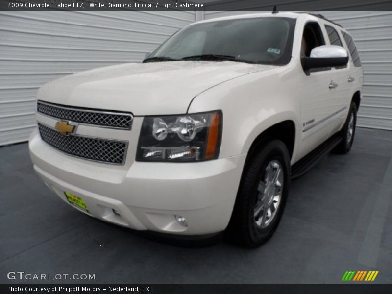 White Diamond Tricoat / Light Cashmere 2009 Chevrolet Tahoe LTZ