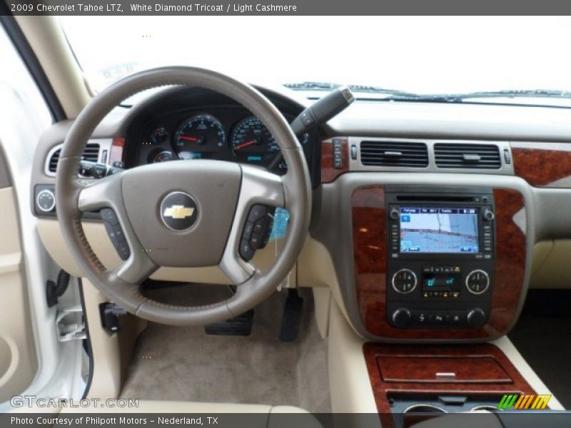 Dashboard of 2009 Tahoe LTZ