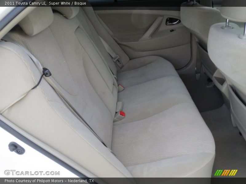 Super White / Bisque 2011 Toyota Camry LE