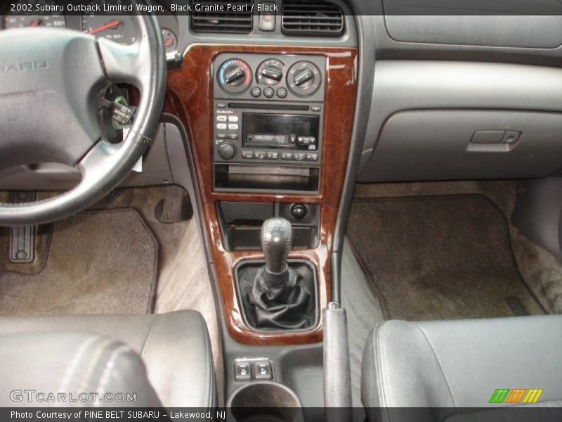 Black Granite Pearl / Black 2002 Subaru Outback Limited Wagon