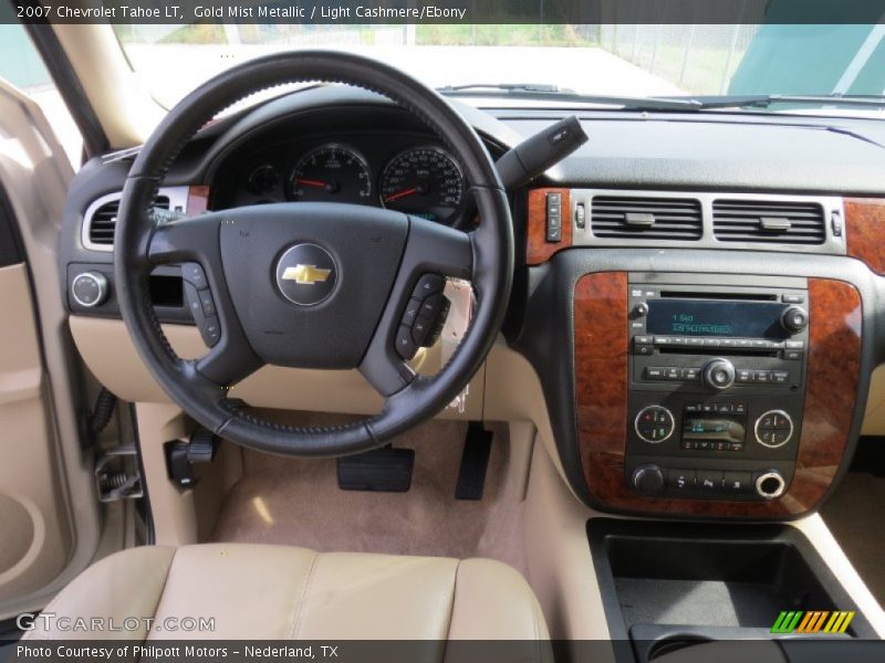 Dashboard of 2007 Tahoe LT