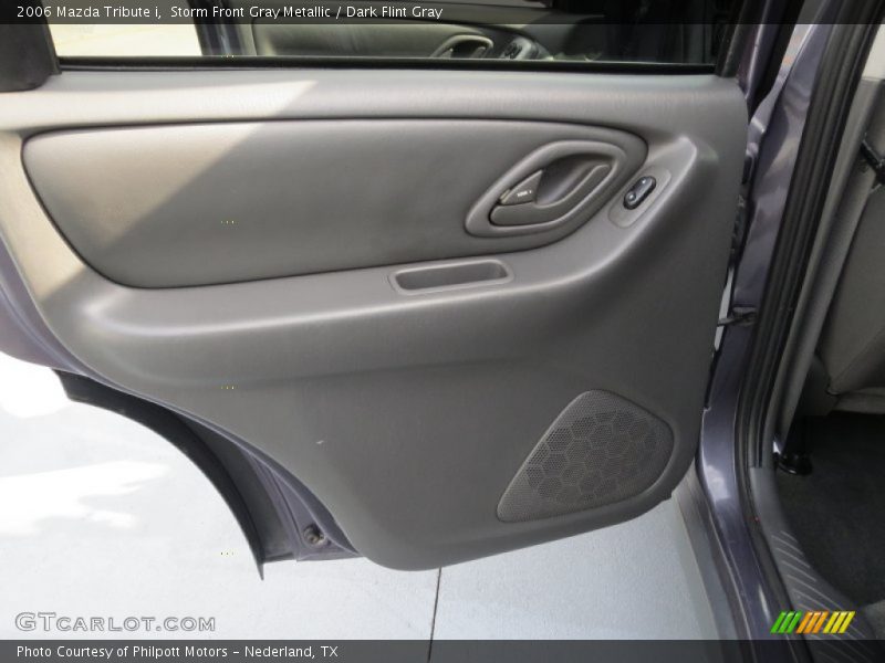Storm Front Gray Metallic / Dark Flint Gray 2006 Mazda Tribute i