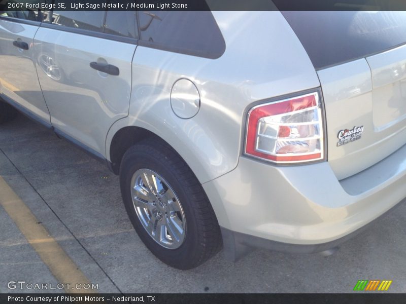 Light Sage Metallic / Medium Light Stone 2007 Ford Edge SE