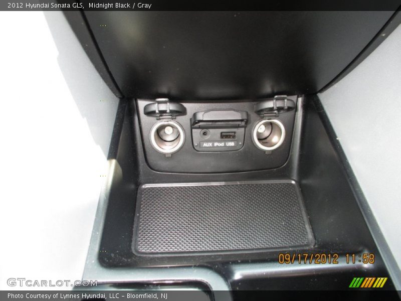 Midnight Black / Gray 2012 Hyundai Sonata GLS