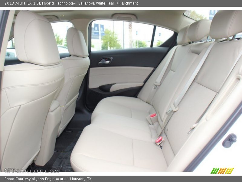 Rear Seat of 2013 ILX 1.5L Hybrid Technology