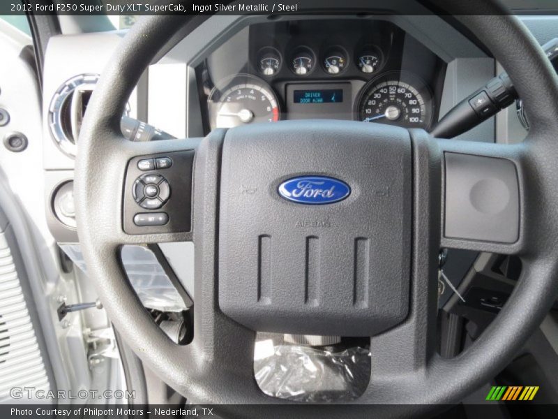  2012 F250 Super Duty XLT SuperCab Steering Wheel