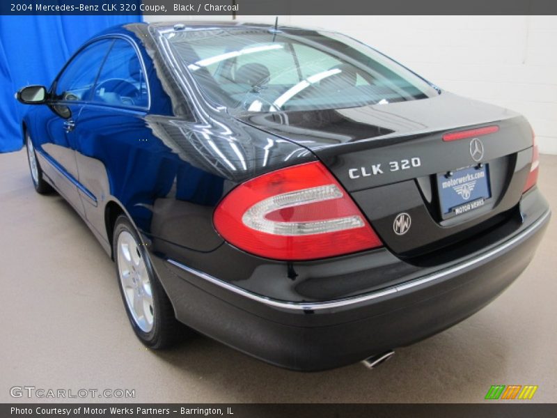 Black / Charcoal 2004 Mercedes-Benz CLK 320 Coupe