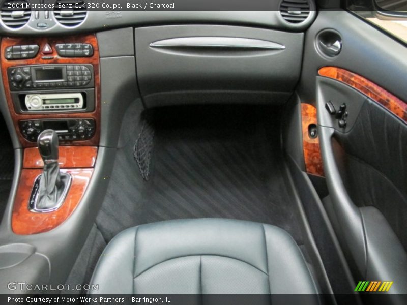 Black / Charcoal 2004 Mercedes-Benz CLK 320 Coupe