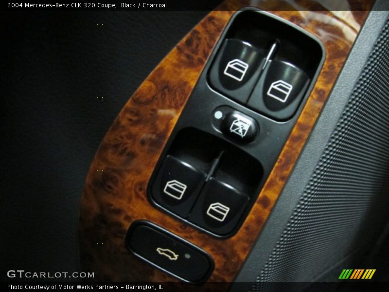 Black / Charcoal 2004 Mercedes-Benz CLK 320 Coupe