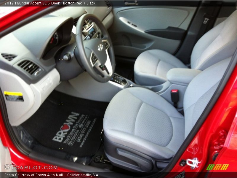 Boston Red / Black 2012 Hyundai Accent SE 5 Door