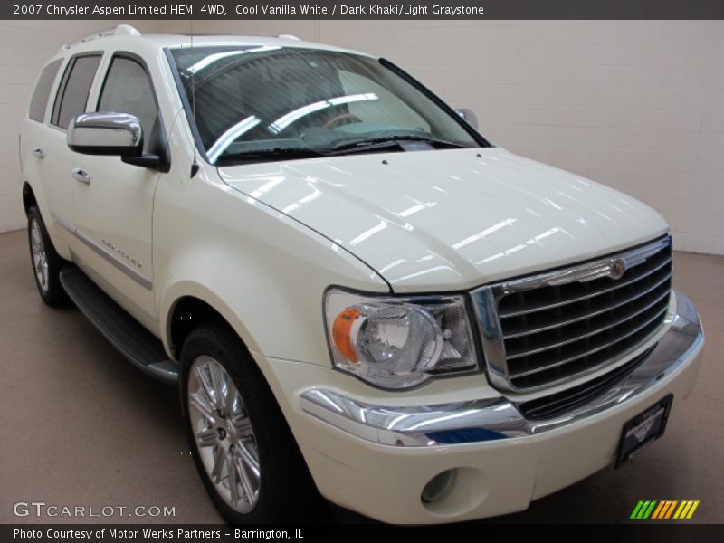 Cool Vanilla White / Dark Khaki/Light Graystone 2007 Chrysler Aspen Limited HEMI 4WD