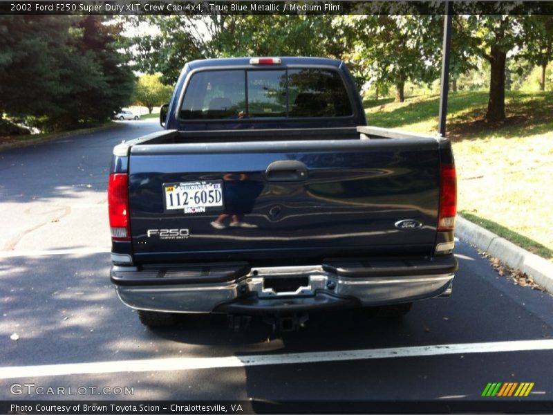 True Blue Metallic / Medium Flint 2002 Ford F250 Super Duty XLT Crew Cab 4x4