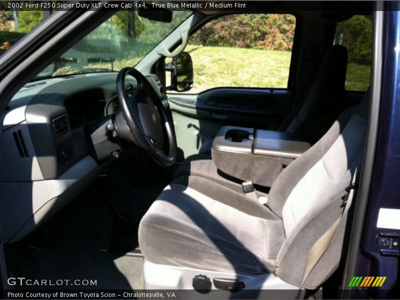 True Blue Metallic / Medium Flint 2002 Ford F250 Super Duty XLT Crew Cab 4x4