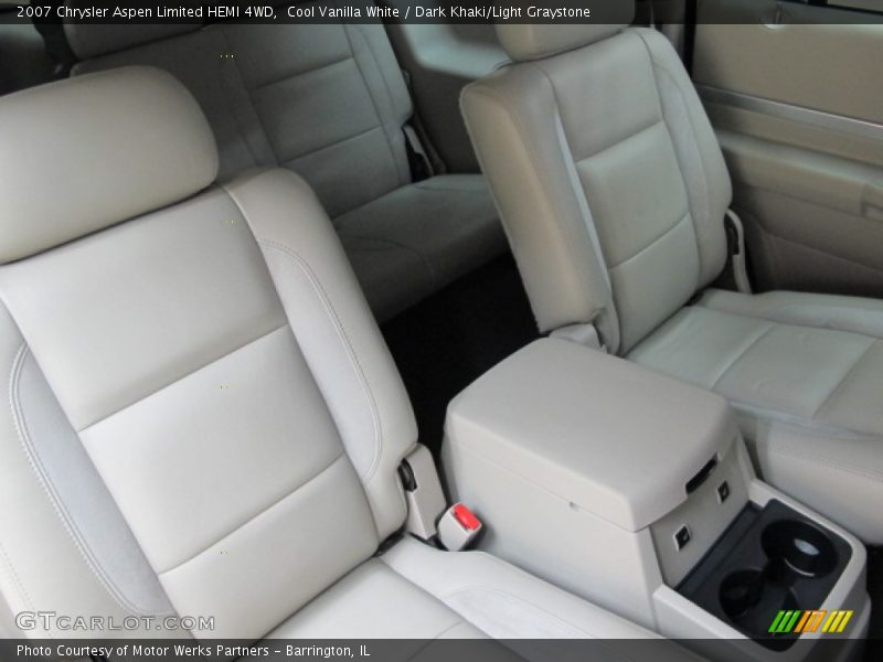 Cool Vanilla White / Dark Khaki/Light Graystone 2007 Chrysler Aspen Limited HEMI 4WD