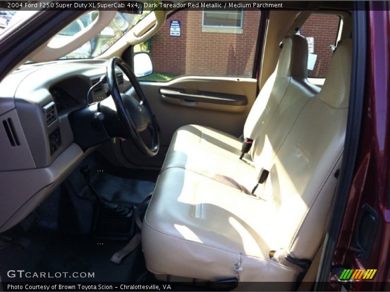 Dark Toreador Red Metallic / Medium Parchment 2004 Ford F250 Super Duty XL SuperCab 4x4
