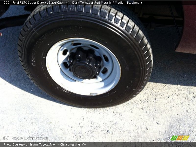 Dark Toreador Red Metallic / Medium Parchment 2004 Ford F250 Super Duty XL SuperCab 4x4