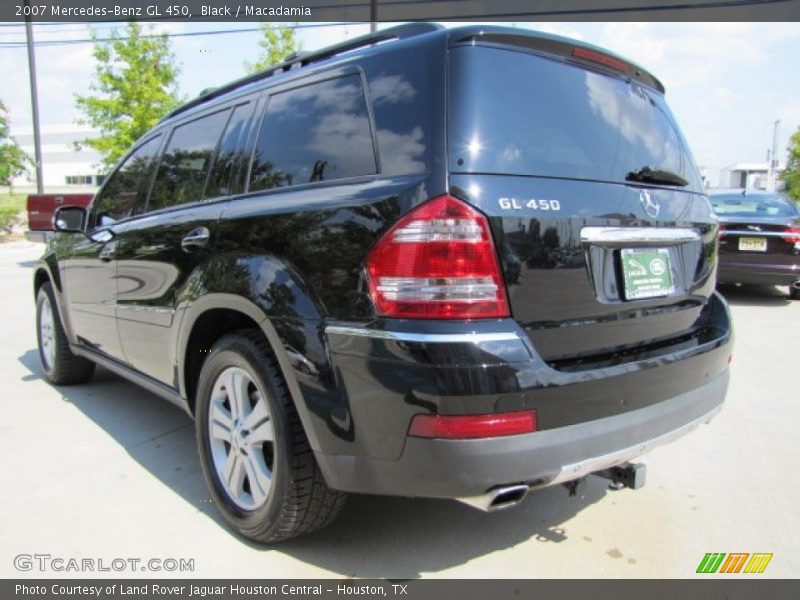 Black / Macadamia 2007 Mercedes-Benz GL 450