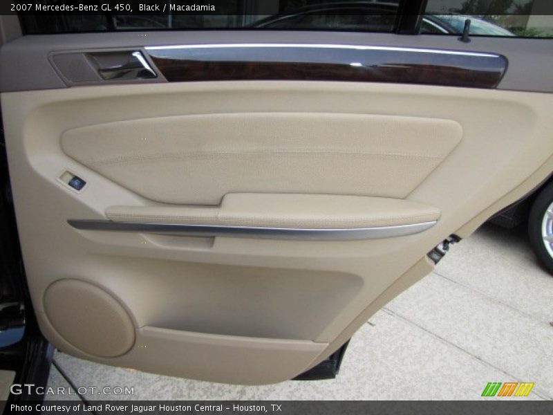 Black / Macadamia 2007 Mercedes-Benz GL 450