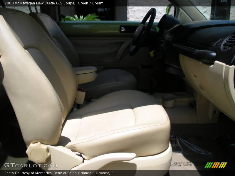 Green / Cream 2000 Volkswagen New Beetle GLS Coupe