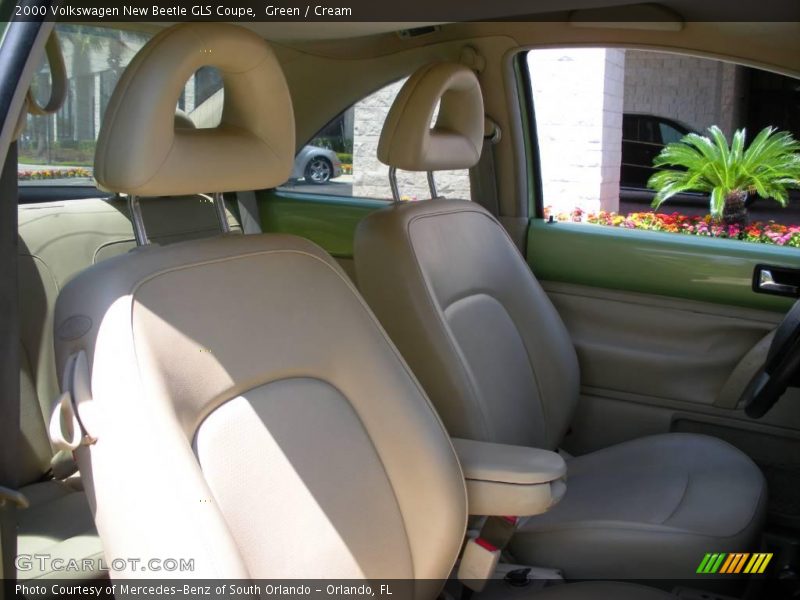 Green / Cream 2000 Volkswagen New Beetle GLS Coupe