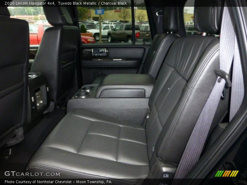 Tuxedo Black Metallic / Charcoal Black 2010 Lincoln Navigator 4x4