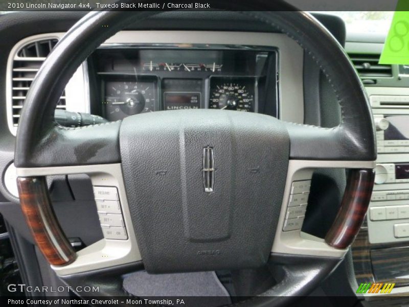 Tuxedo Black Metallic / Charcoal Black 2010 Lincoln Navigator 4x4
