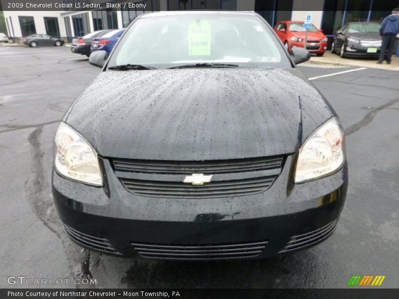 Black / Ebony 2009 Chevrolet Cobalt LS Sedan