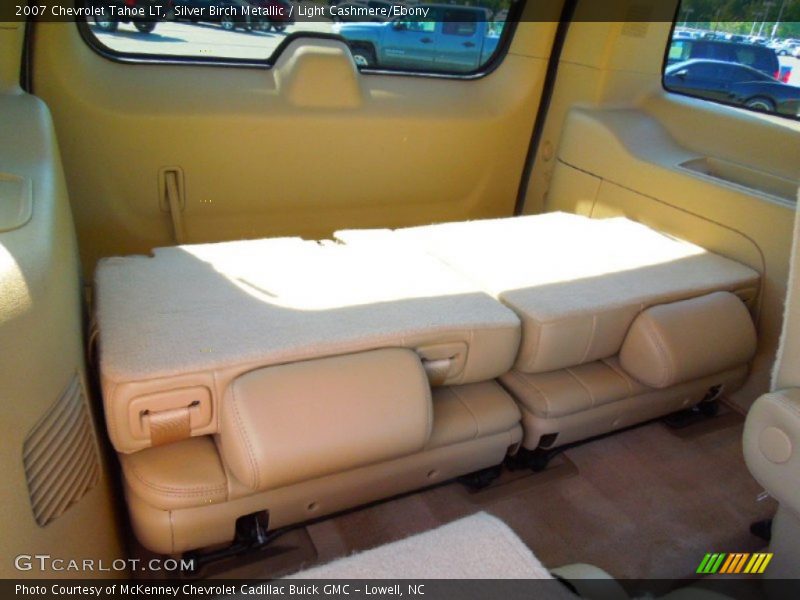 Silver Birch Metallic / Light Cashmere/Ebony 2007 Chevrolet Tahoe LT